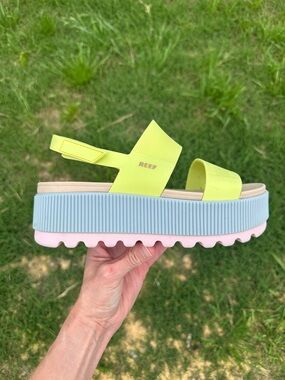 Reef Water Vista Higher Platform Sandal